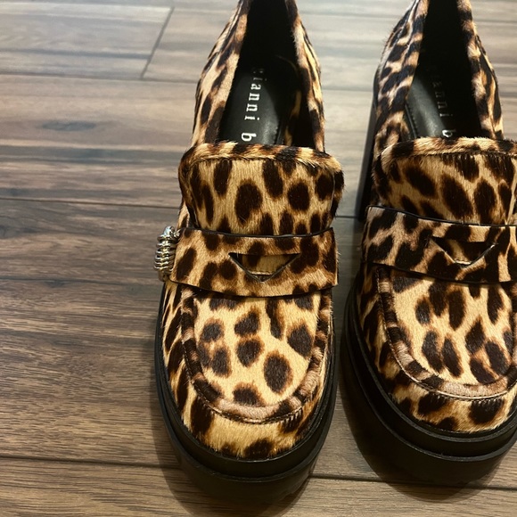 New Gianni Bini Leopard Faux Calf Hair Lug Sole Chunky Block Platform Heel Shoes - Picture 6 of 10